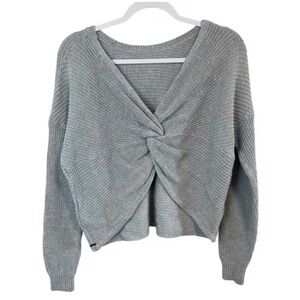 Hollister Women's V-Neck Gray Sweater